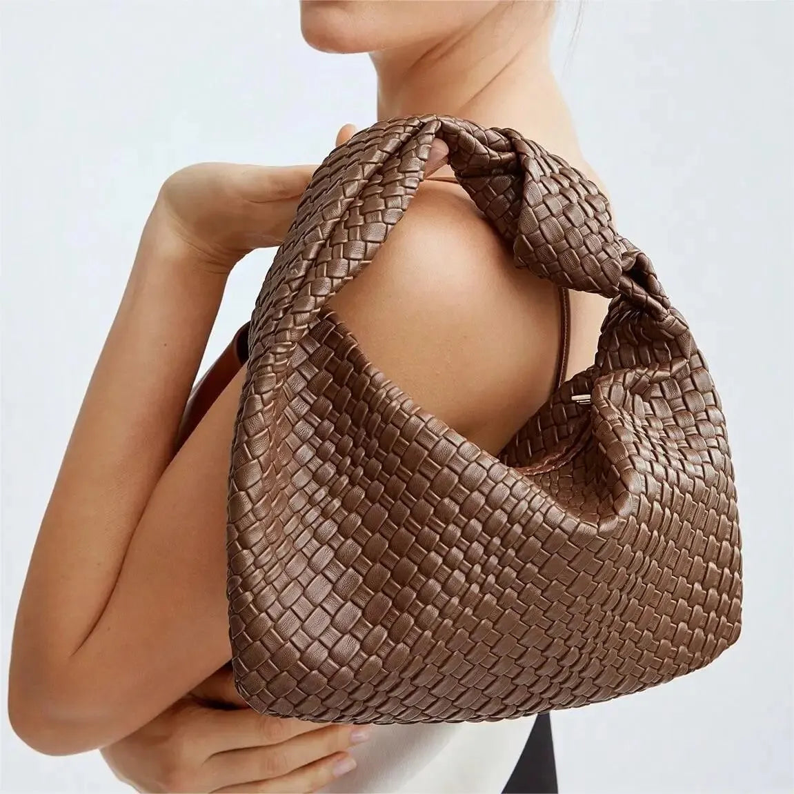 Jaque | Woven Knot Bag