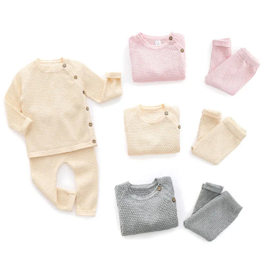 Jamie | Gebreide Set met Knoopjes